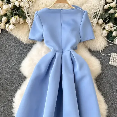 EUROPEAN AND AMERICAN STYLE DRESS FOR WOMEN